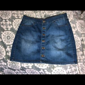 WAX JEAN button up skirt💕